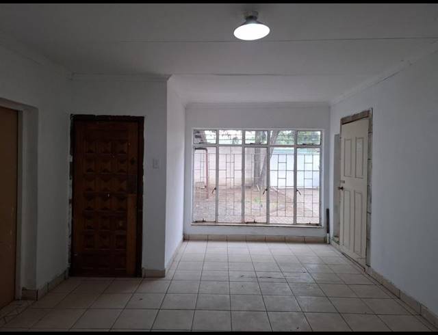 4 BEDROOM HOUSE FOR SALE IN BOOYSENS